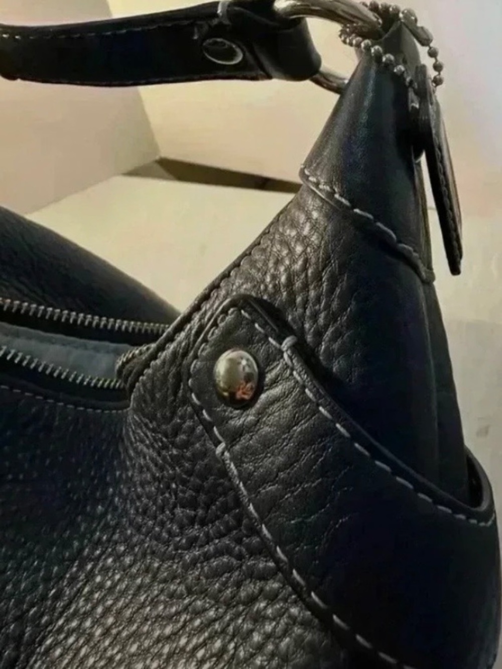 Coach Pebbled Leather Medium Hobo Bag (specifically sty - Picture 4 of 7